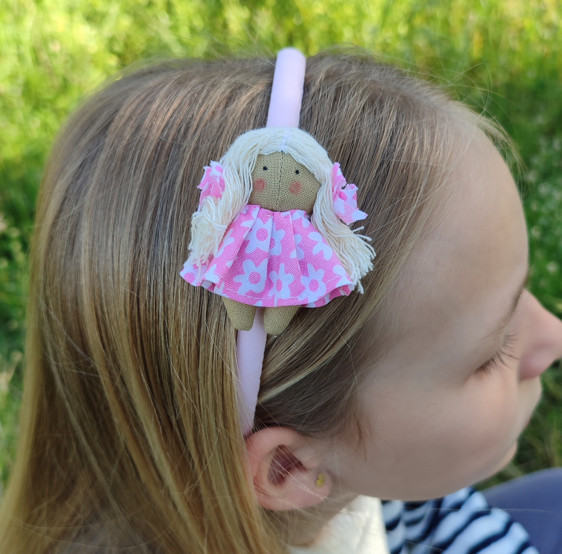 Diadema para niña vestida de margarita Diadema para niña vestida de margarita