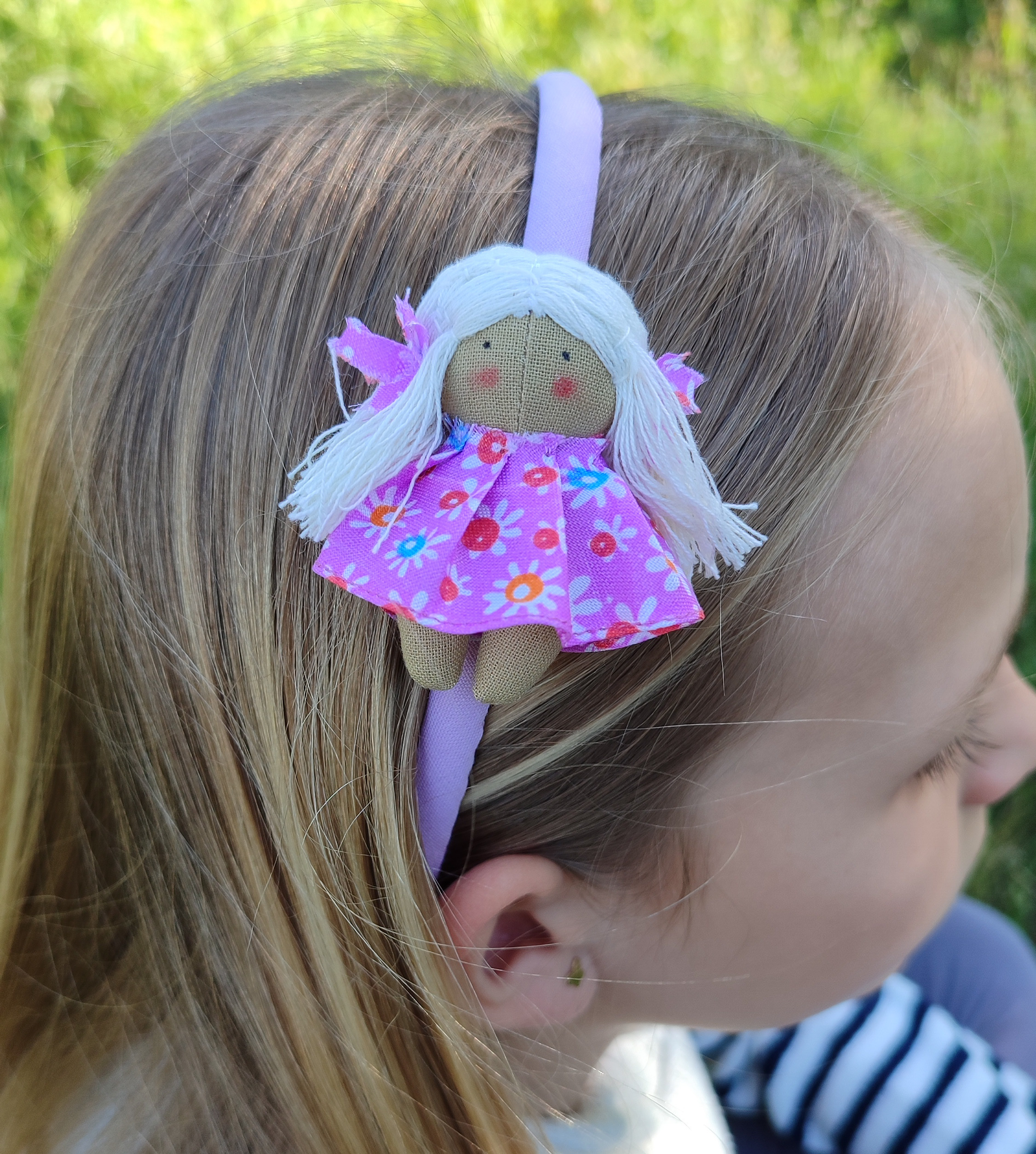 Diadema para niña vestida de margarita Diadema para niña vestida de margarita