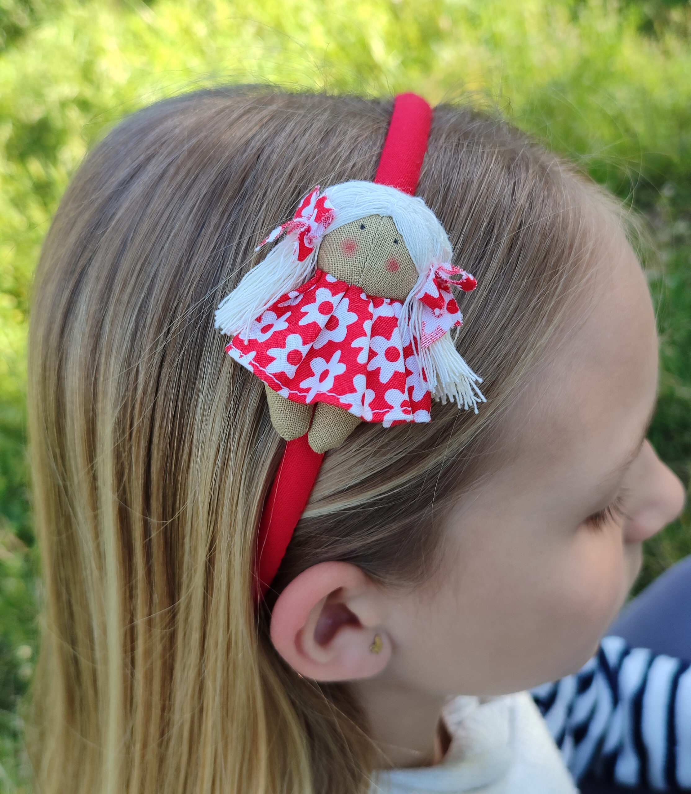 Diadema para niña vestida de margarina Diadema para niña vestida de margarina