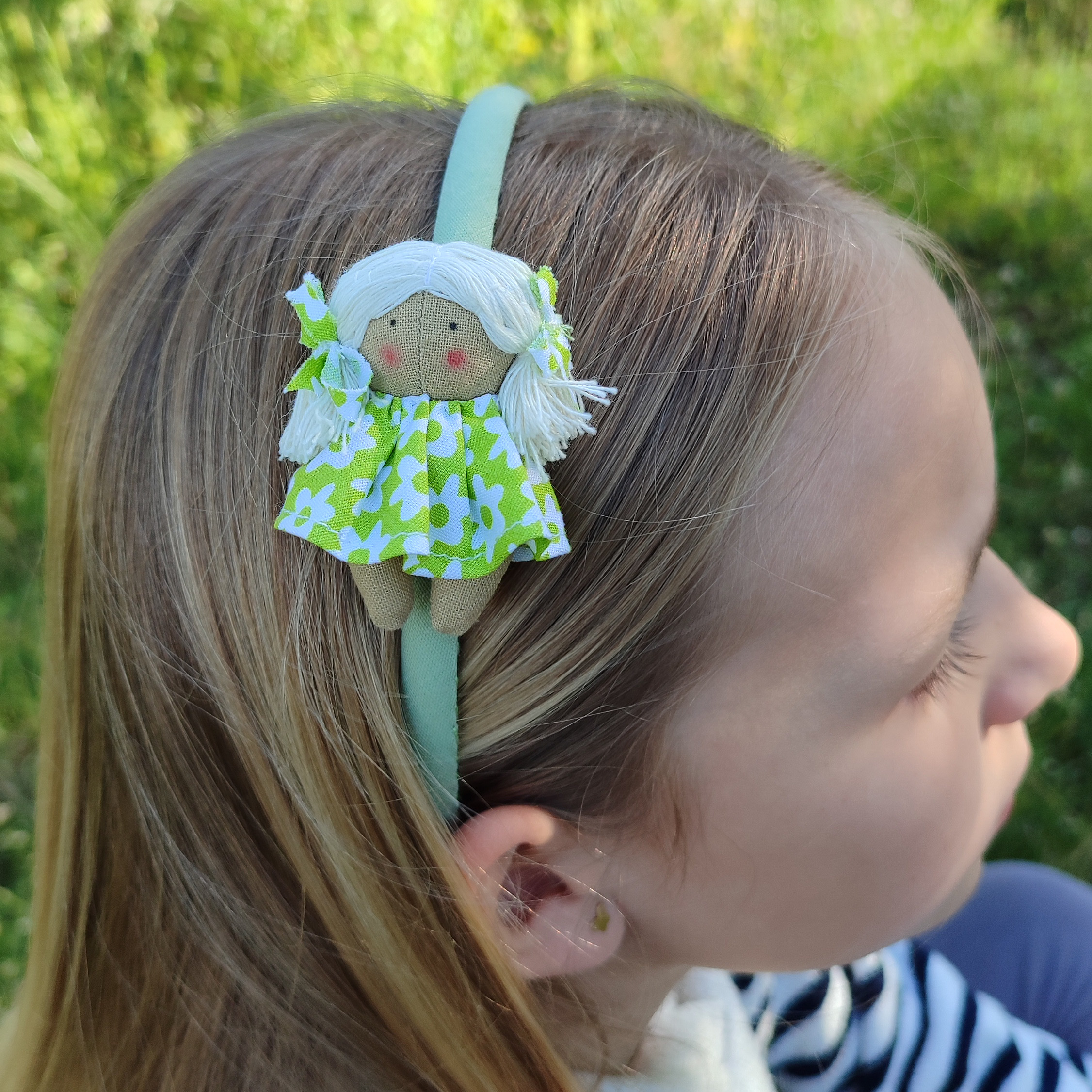 Diadema para niña vestida de margarita Diadema para niña vestida de margarita